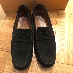 Tod’s Black Suede Loafer size 5